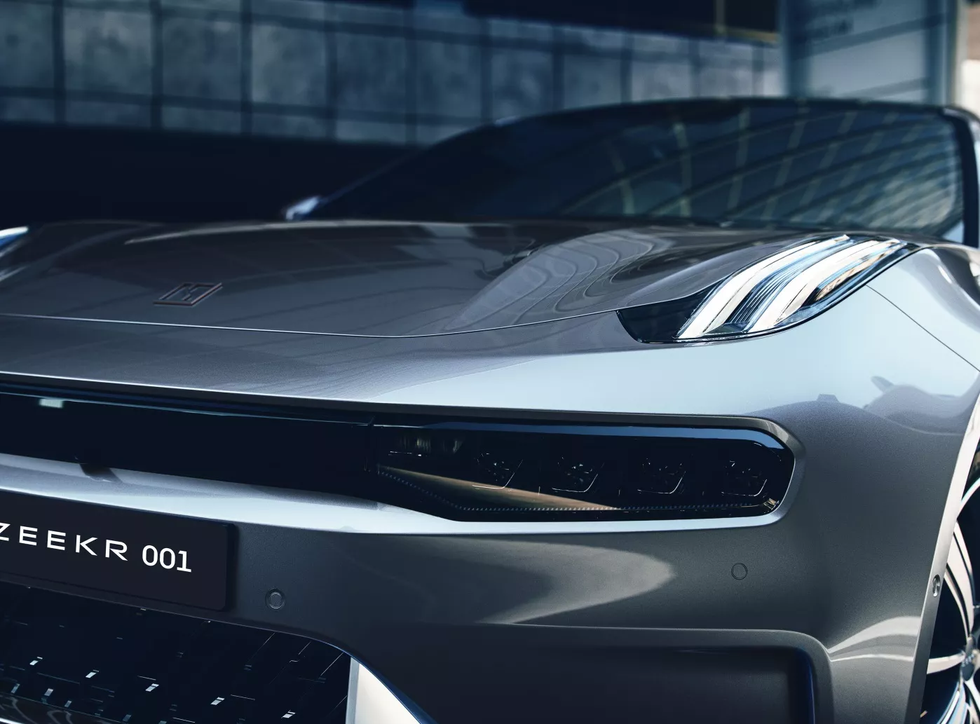 ZEEKR 001